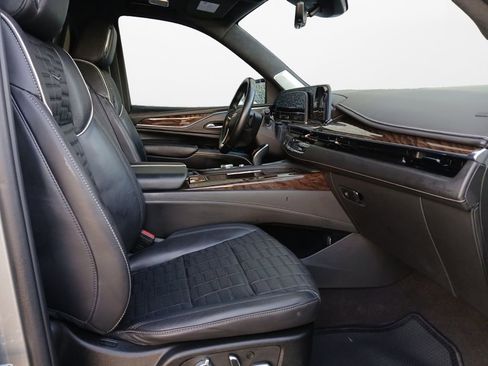 Used 2023 Cadillac Escalade Sport Platinum AWD/4WD image 24