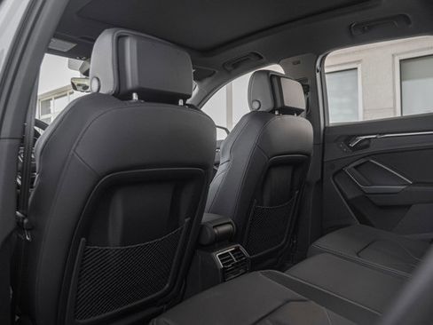 Used 2025 Audi Q3 2.0T Premium w/ Convenience Package image 19