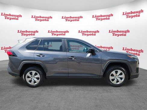 Used 2023 Toyota RAV4 LE FWD image 21