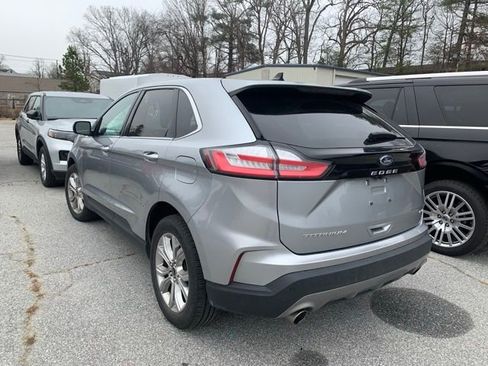 Used 2024 Ford Edge Titanium image 18