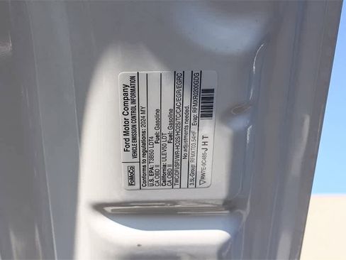 Used 2024 Ford Expedition XLT image 38