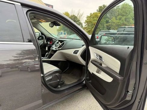 Used 2015 GMC Terrain SLT w/ Chrome Edition image 18