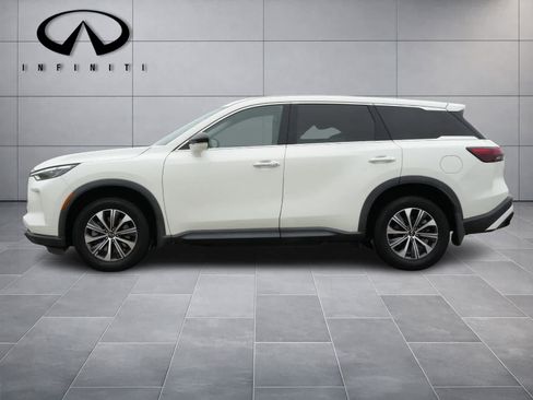 Certified 2023 INFINITI QX60 Pure FWD image 4