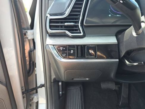 Used 2025 Kia Sportage X-Line w/ Premium Package AWD/4WD image 22