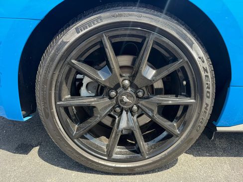Used 2017 Ford Mustang GT RWD image 29