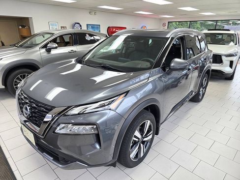 Used 2023 Nissan Rogue SL w/ SL Premium Package AWD/4WD image 1