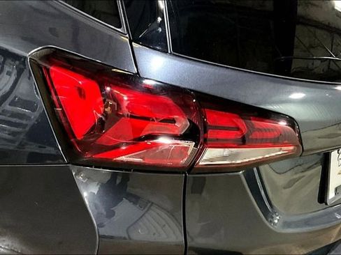 Used 2023 Chevrolet Equinox LT image 8