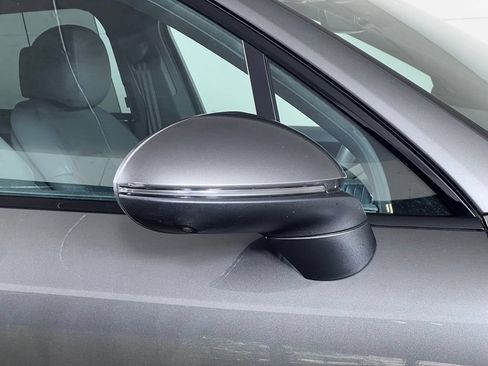 Certified 2023 Porsche Cayenne AWD/4WD image 17