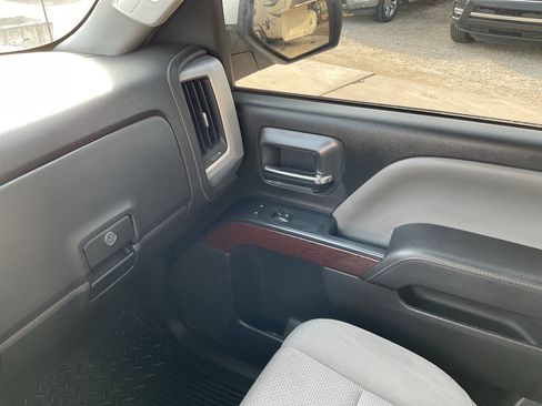 Used 2016 GMC Sierra 1500 SLE w/ SLE Value Package AWD/4WD image 14