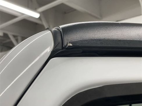 Used 2024 Jeep Wrangler Rubicon image 40