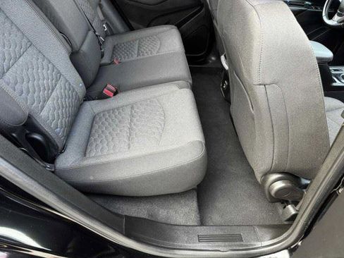 Used 2020 Chevrolet Equinox LT FWD image 43