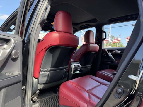 Used 2023 Lexus GX 460 Luxury w/ Sport Design Package AWD/4WD image 16