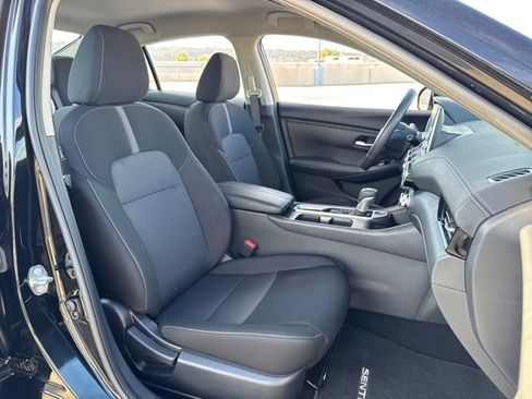 Used 2025 Nissan Sentra SV w/ All-Weather Package image 26