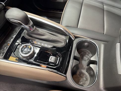 New 2026 GMC Canyon Denali AWD/4WD image 18