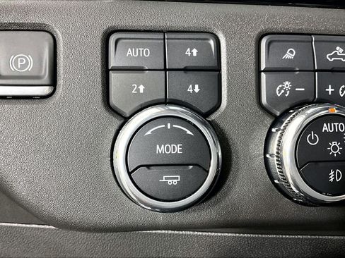 Used 2025 GMC Sierra 1500 Elevation w/ Elevation Premium Package AWD/4WD image 69