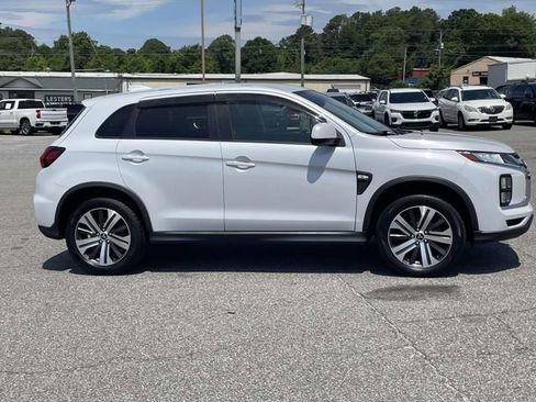 Used 2022 Mitsubishi Outlander Sport FWD image 2