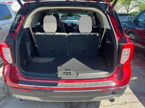 Used 2021 Ford Explorer Limited w/ Hybrid Equipment Group 310A RWD image 7