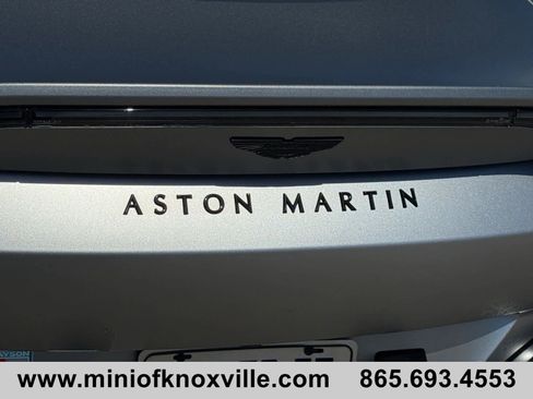 Used 2023 Aston Martin V8 Vantage Coupe RWD image 10