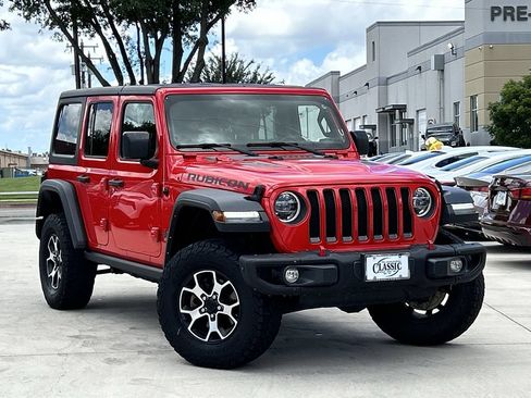 Used 2022 Jeep Wrangler Unlimited Rubicon w/ Steel Bumper Group AWD/4WD image 2