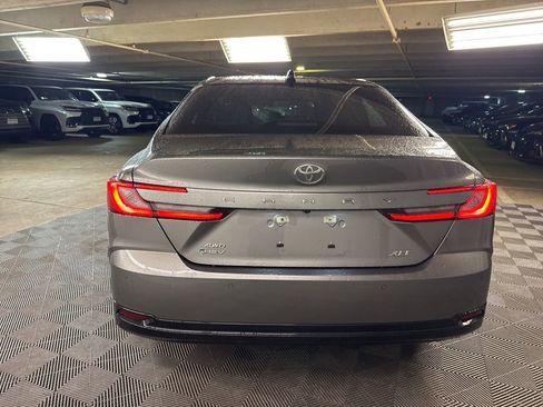 Used 2025 Toyota Camry XLE w/ Premium Plus Package AWD/4WD image 6