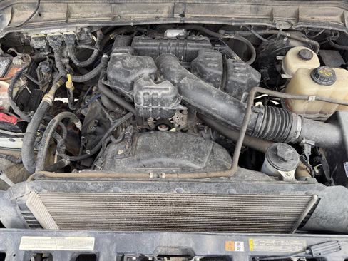 Used 2015 Ford F250 XL w/ Power Equipment Group image 20