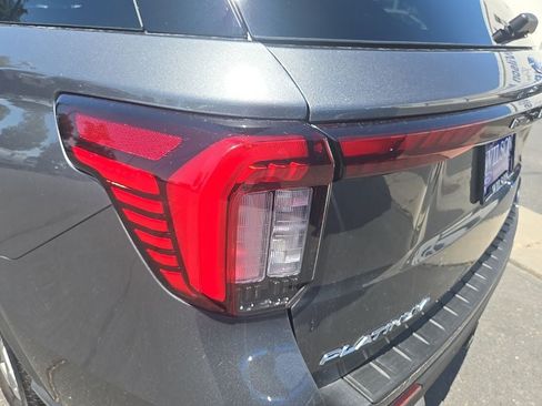 Used 2026 Ford Explorer Platinum AWD/4WD image 35