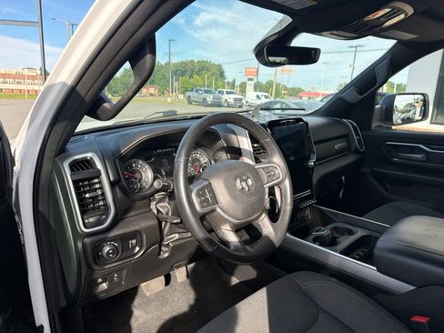 Used 2023 RAM 1500 Big Horn AWD/4WD image 4