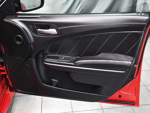 Used 2020 Dodge Charger Scat Pack w/ Plus Group image 15