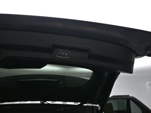 Certified 2023 Ford Explorer XLT w/ Equipment Group 202A image 26