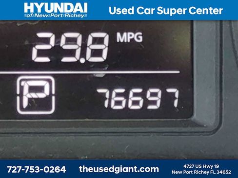Used 2015 Nissan Sentra S FWD image 25