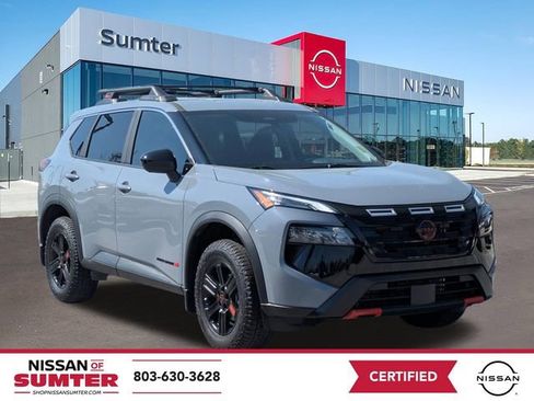 Certified 2026 Nissan Rogue SV AWD/4WD image 1