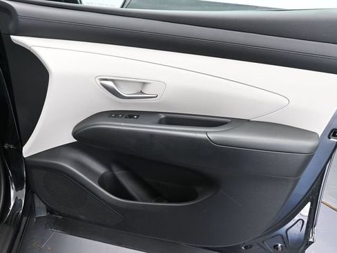 Used 2026 Hyundai Tucson SEL AWD/4WD image 32