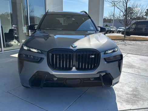 New 2026 BMW X7 M60i image 7