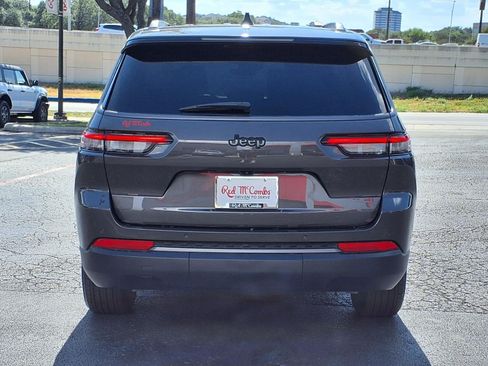 Used 2026 Jeep Grand Cherokee L 2WD image 7