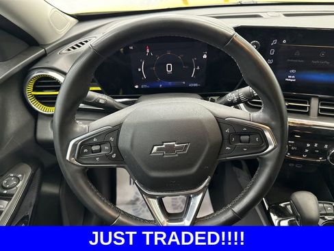 Used 2024 Chevrolet Trax ACTIV w/ Driver Confidence Package FWD image 24
