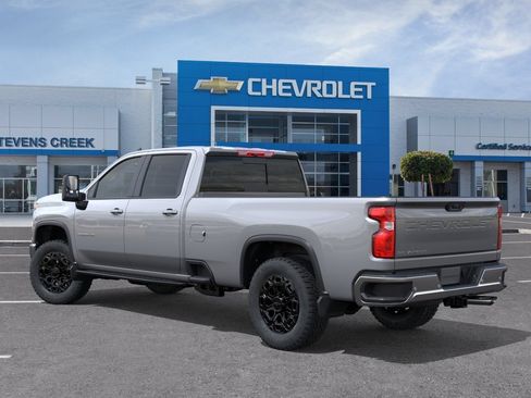 New 2026 Chevrolet Silverado 2500 LT w/ All Star Edition AWD/4WD image 5