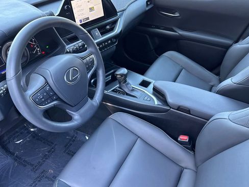 Used 2024 Lexus UX 250h 250h Base image 10