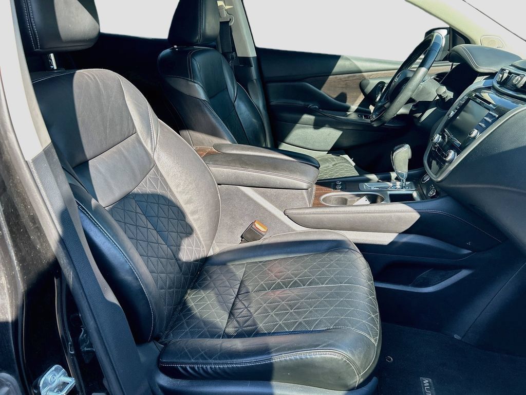 Used 2019 Nissan Murano Platinum w/ Cargo Package AWD/4WD image 25