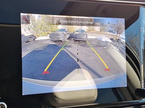 Certified 2024 Jeep Wagoneer 4WD w/ Premium Group I image 18