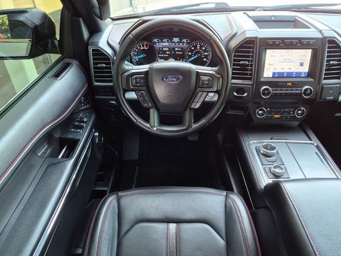 Used 2020 Ford Expedition Limited w/ Equipment Group 303A AWD/4WD image 15