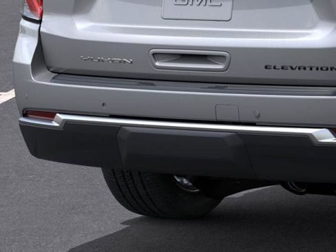 New 2026 GMC Yukon XL Elevation image 14