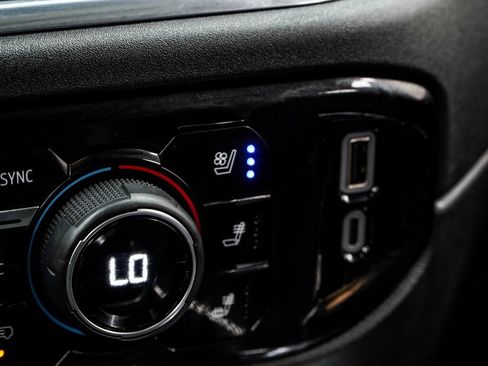 Used 2024 Chevrolet Silverado 3500 LTZ w/ LTZ Premium Package image 22