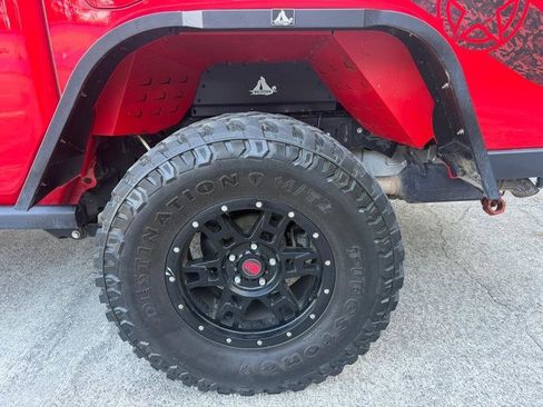 Used 2020 Jeep Gladiator Sport w/ Quick Order Package 24S image 33