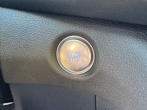 Used 2023 Hyundai Santa Fe SEL image 24