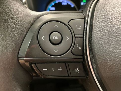 Used 2020 Toyota RAV4 XLE w/ XLE Grade Weather Package AWD/4WD image 45