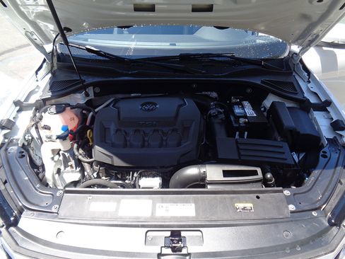 Used 2018 Volkswagen Passat 2.0T SE image 15