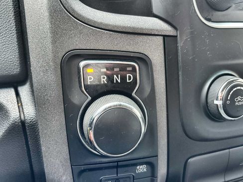 Used 2018 RAM 1500 Express w/ Black Ram 1500 Express Group AWD/4WD image 24