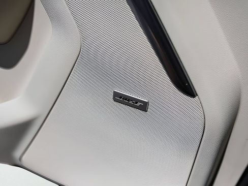 Used 2023 GMC Yukon Denali AWD/4WD image 25