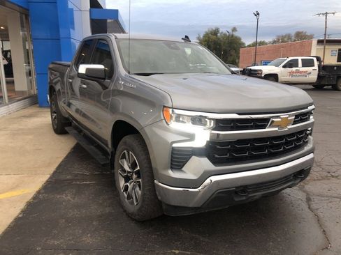 Used 2023 Chevrolet Silverado 1500 LT image 5
