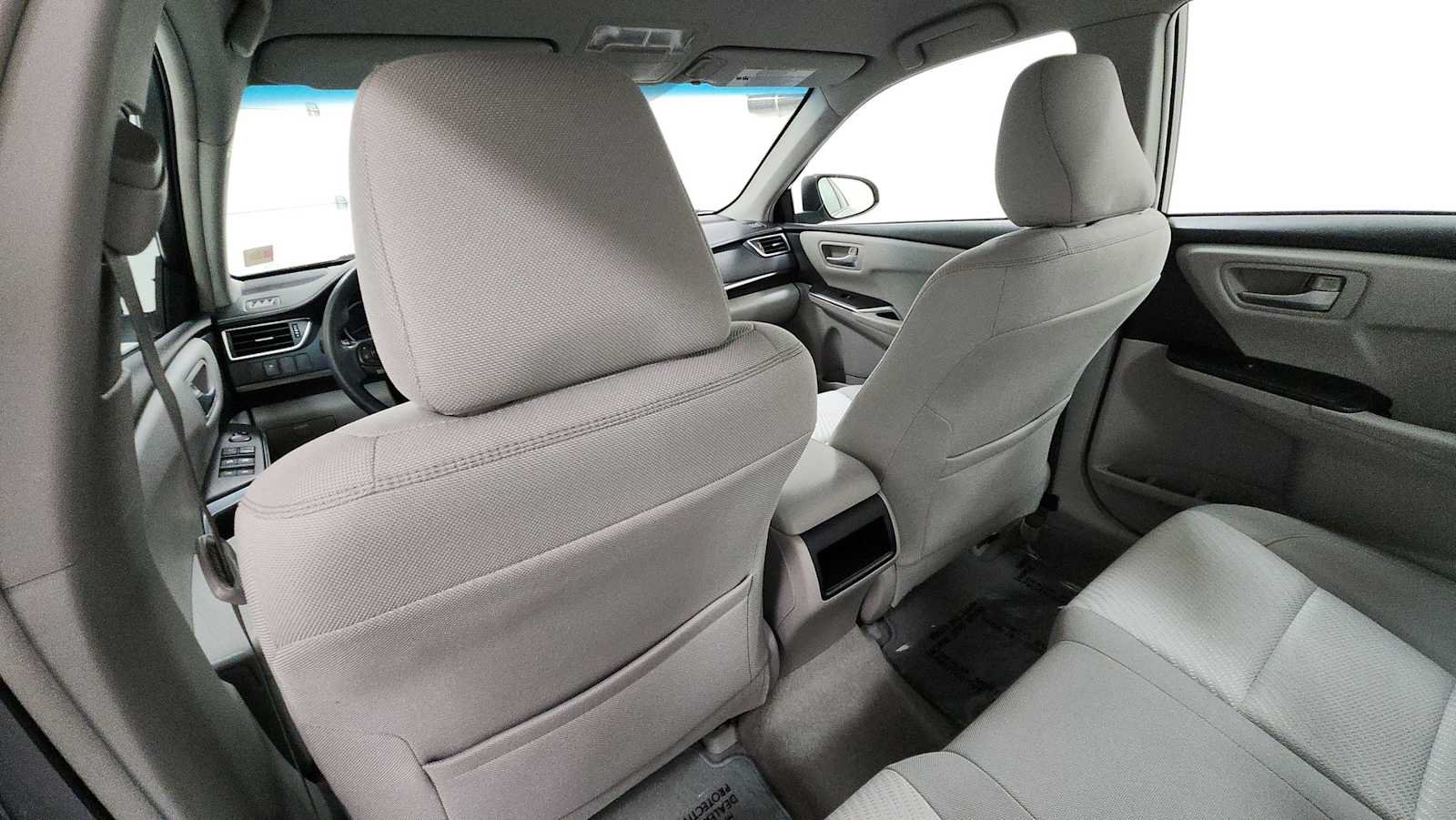 Certified 2016 Toyota Camry LE FWD image 24
